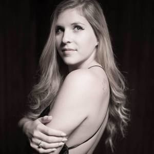 Meet your Posher, Béatrice